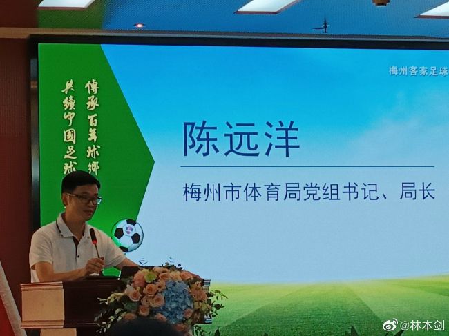 影片发布“生机乍现”正片片段，詹周氏（章子怡 饰）在第一次公开庭审时当场翻供，掀起轩然大波，也打响了 《酱园弄·悬案》曝海报 以光影为刃雕琢众生千面 2025-06-26 6月26日，由陈可辛执导的《酱园弄》第一部《酱园弄·悬案》发布“众生千面”海报，以光影为刃雕琢时代鲜活群像。